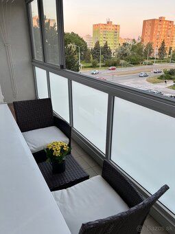 Oferujemy do wynajęcia całkowicie wyremontowane 1-pokojowe