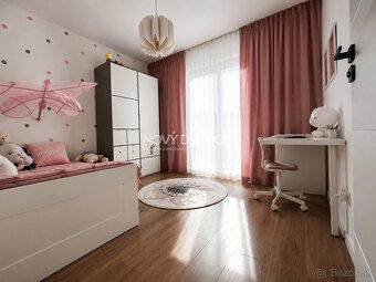MODERNÉ BÝVANIE    Topoľnica | 4-izbový rodinný dom | Novost