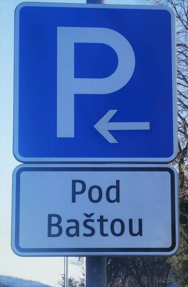 Oferujemy wynajem miejsca parkingowego przy wejściu zaraz