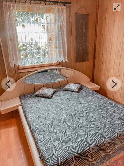 Chata se nachází v první oblasti Bílý vrch (Příleská). Od