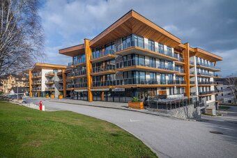 Výnosný apartmán s prostornou terasou pro dokonalý