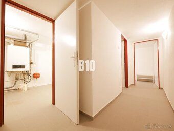 Realitná kancelária B10 vám ponúka na predaj nadčasový rodin