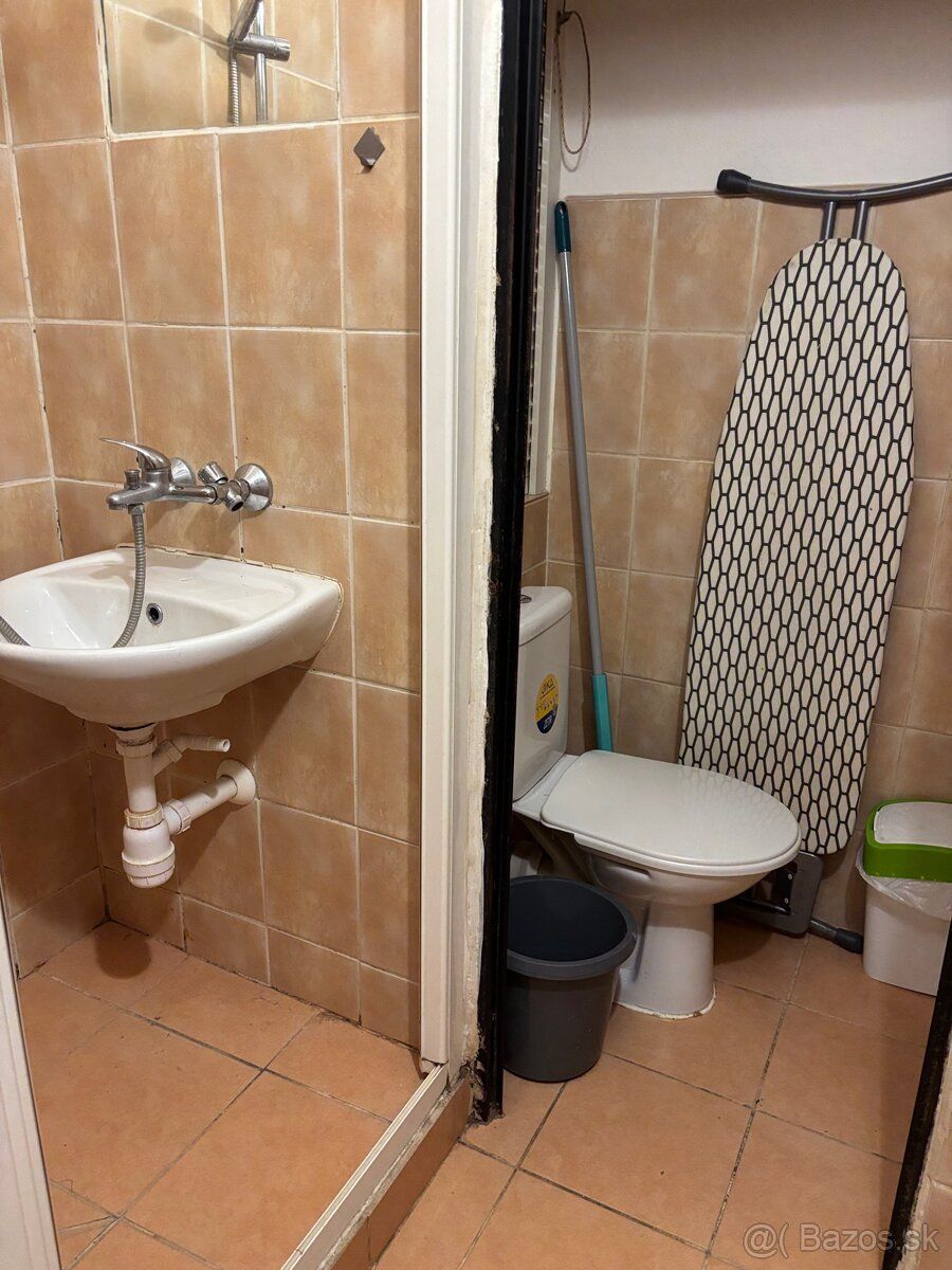 Do wynajęcia garsonka przy ulicy Lastowicia w Nowym