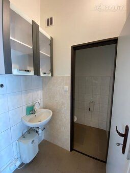 Nabízíme pronájem obchodních prostor celkové výměry 148 m2