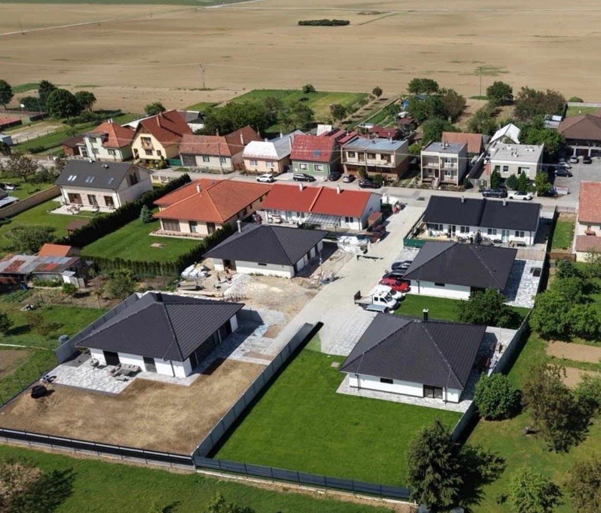 Na predaj moderný 4-izbový bungalov – pripravený na bývanie
