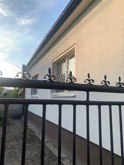 NA PRONÁJEM – 2 garsonka se samostatným vchodem | Štvrtok