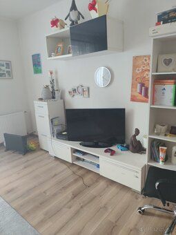 Sprzedam 3 pokojowe mieszkanie po całkowitej renowacji z