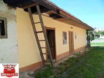 Пропонуємо Вам на продаж романтичну хатину з гарним видом