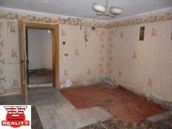 Пропонуємо Вам на продаж романтичну хатину з гарним видом