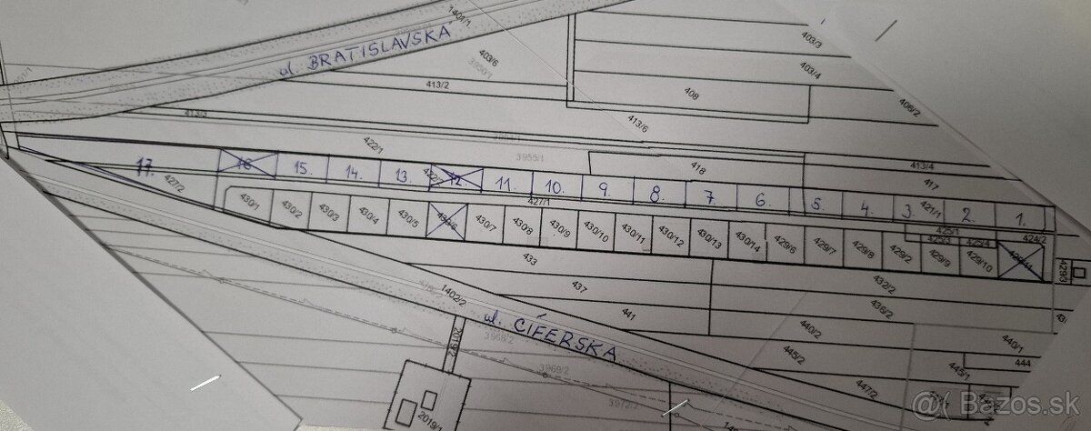 Na prodej pozemky v Hrnčiarovciach nad Parnou, pouze 2 km