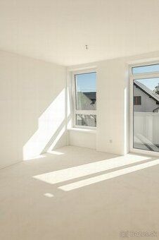 Продам 3-кімнатну квартиру на захід від Трстена ціна до