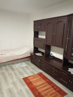 I offer accommodation in an apartment in the historic