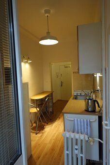 I am offering for rent a 2-room apartment in Ružinov at