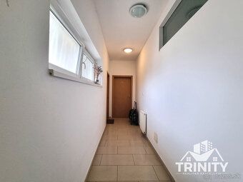 Тип: 2-кімнатна квартира Вулиця: Підзамська Місто: Нове