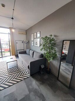 Powierzchnia: 45.00 m² Pokoje: 2 Sypialnie: 1 Łazienki: 1