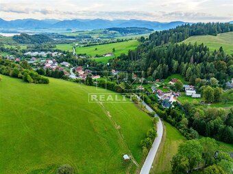 NOVINKA - mám v nabídce další REKREAČNÍ POZEMEK 703 m² +