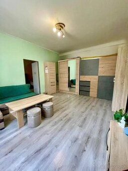 Juraj Kolárik +421 918 938 737 e-mail: W2 Real Estate jako