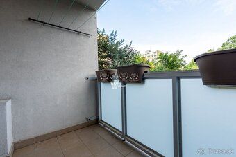 Nabízíme k pronájmu pěkný 3-pokojový byt ve skvělé klidné