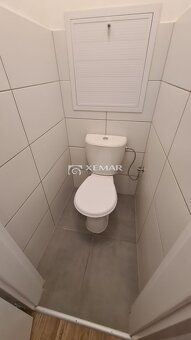 Firma XEMAR ( lub 0915 142 544 ) oferuje na sprzedaż 3