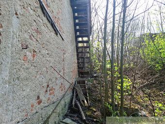 Kawałek "Ameryki" w regionie Horehronie: Zabytkowy murowany