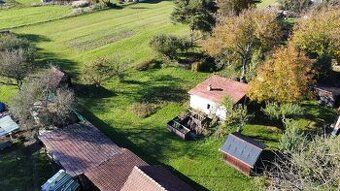 Прекрасний земельну ділянку в серці природи з під'їздом