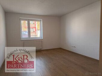 I offer for sale a 3-room apartment at Sihoti measuring 82
