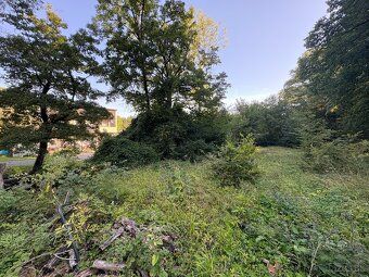 🏡 Na prodej – stavební pozemek 591 m², Radvaň – Banská