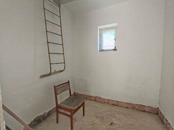 Dom jednorodzinny na sprzedaż w pobliżu pięknego i