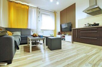 Juraj Kolárik +421 918 938 737 e-mail: V2 Real Estate jako