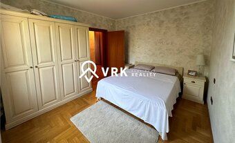 Продається просторий будинок в Сукошані недалеко від Задара