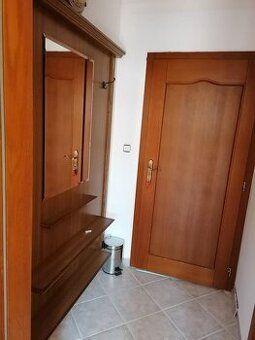 Пропоную орендувати частково відремонтовану 1-кімнатну