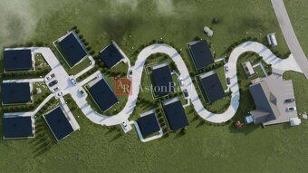 AstonReal nabízí k prodeji pozemek o výměře 8 063 m2 s