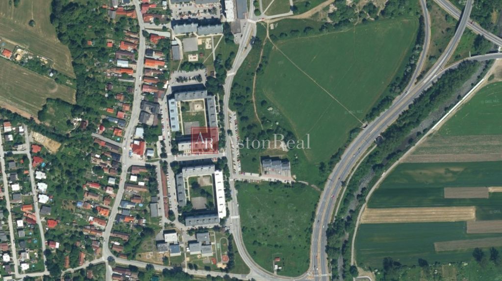 Astonreal ponúka na predaj Stavebný pozemok o rozlohe 6049 m