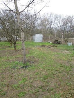 Działki - mieszkania na sprzedaż w miejscowości Rakovo