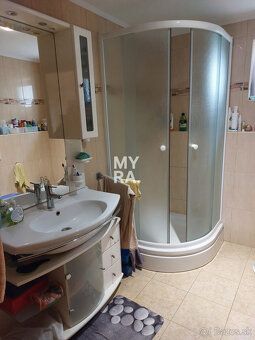 Typ: Rodinný dům Ulice: Miljkovica Obec: Vir Apartmánový