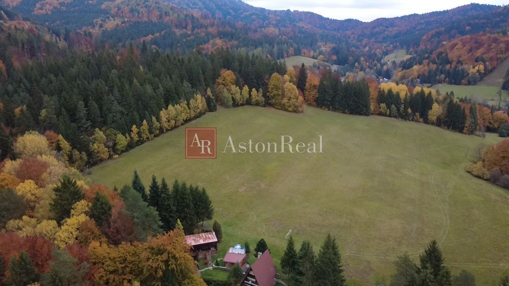 AstonReal nabízí k prodeji investiční pozemek v rekreační