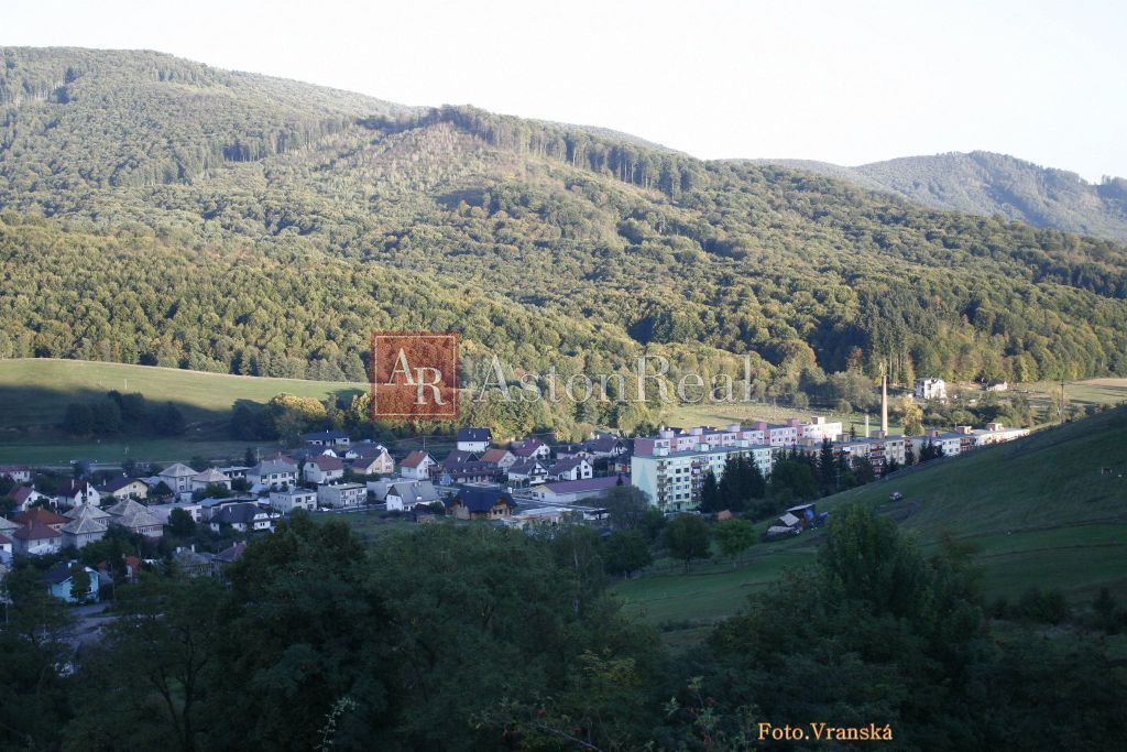 Agencja nieruchomości AstonReal w imieniu klientów oferuje