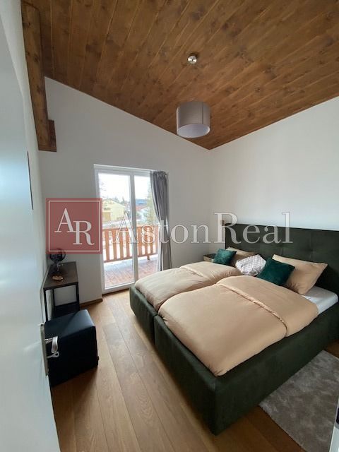 AstonReal oferuje na sprzedaż stylowy 2-pokojowy apartament