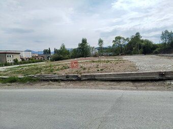 Exkluzivní Astonreal nabízí k prodeji stavební pozemek (75