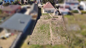 Na sprzedaż działka budowlana o powierzchni 1 050 m² z