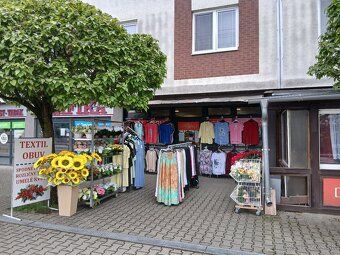 Oferujemy do wynajęcia lokal użytkowy o powierzchni 58 m²