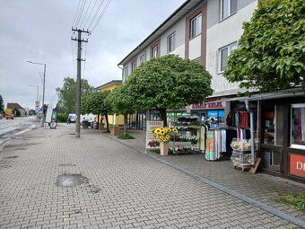 Oferujemy do wynajęcia lokal użytkowy o powierzchni 58 m²