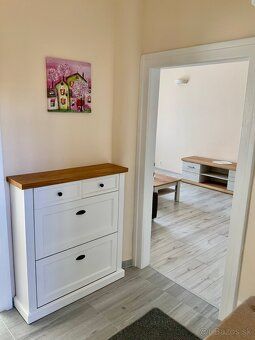 Do wynajęcia duży 2-pokojowy apartament przy ul. Jarna w