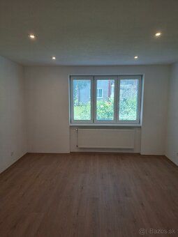 Prodám 3pokojový cihlový byt v centru města s balkonem a