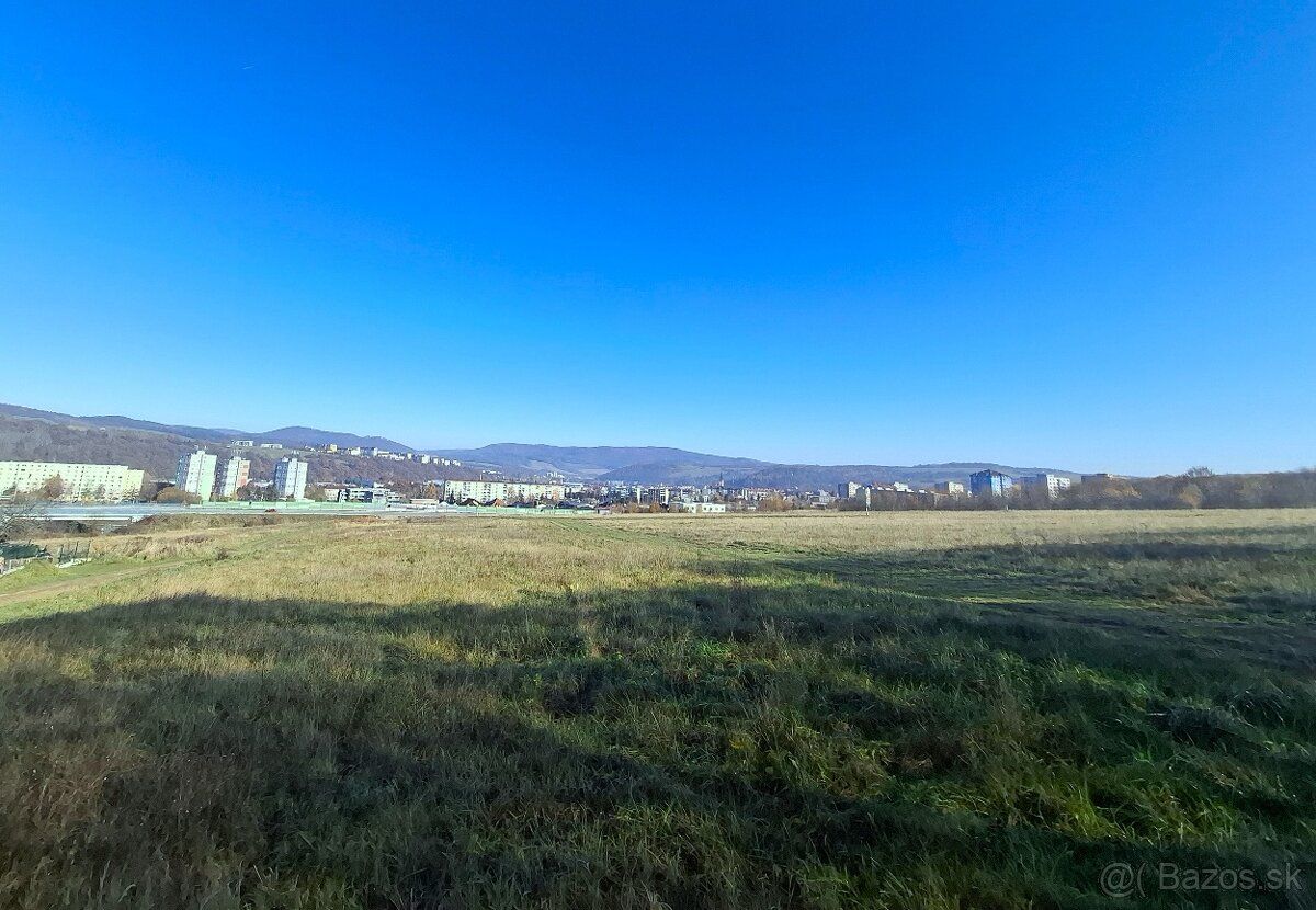 Prodávám pozemek o rozloze 480 m² v oblíbeném rekreačním