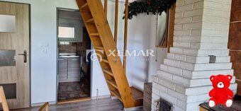 XEMAR (lub 0915, 870 350) oferuje na sprzedaż domek