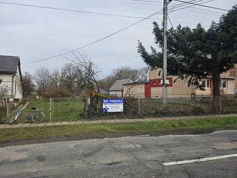I offer for sale plots located directly in the village of