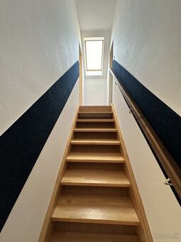 Na prodej kompletně zrekonstruovaný dvoupatrový dům v
