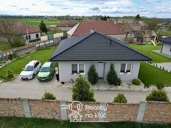 We exclusively offer for sale a brick family house in the