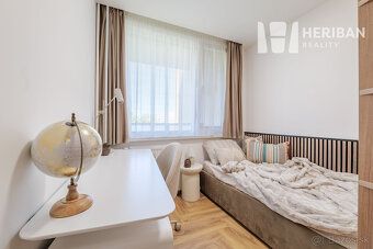 Oferujemy ekskluzywny na sprzedaż 4-pokojowe mieszkanie z 6